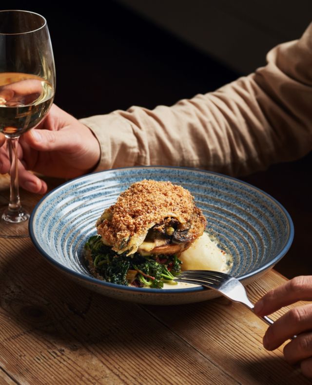 Are you looking to dine somewhere that offer veggie and vegan options?⁠
⁠
We've got you covered. Think Portobello mushroom, leek and blue cheese crumble tartlet. Served with garlic greens, potato and Jerusalem artichoke mash.⁠
⁠
⁠